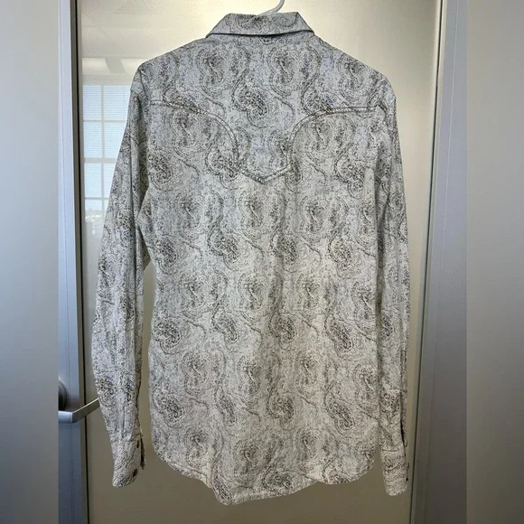 Wrangler Men's Rock 47 Paisley Print Long Sleeve Snap Western Shirt size medium - Picture 6 of 6